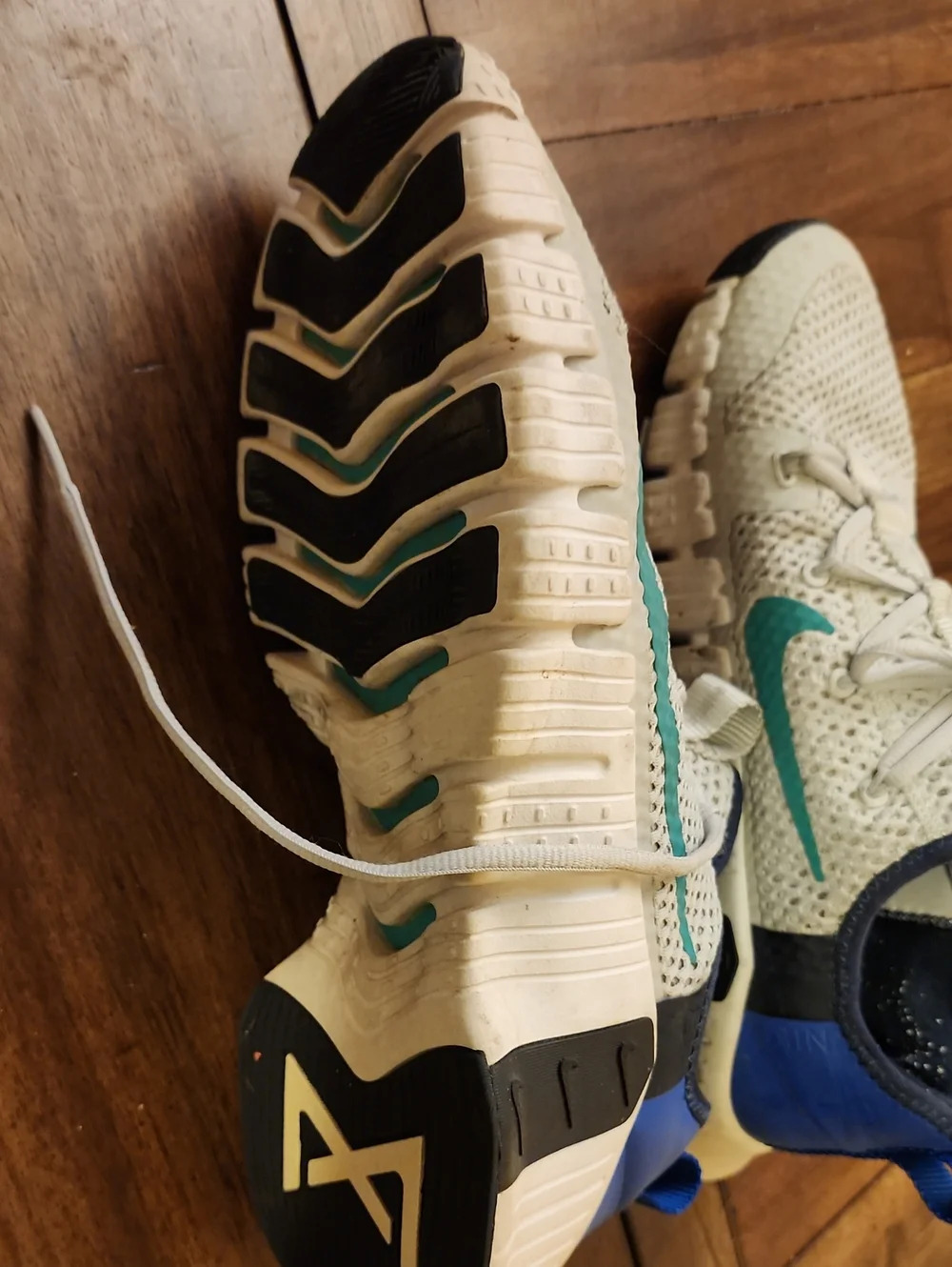 Nike lightweight knit